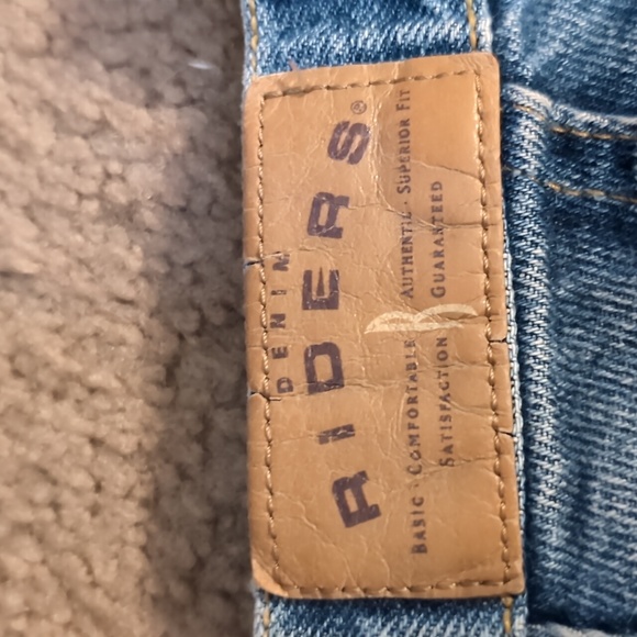 Denim Riders Jeans - Picture 3 of 4